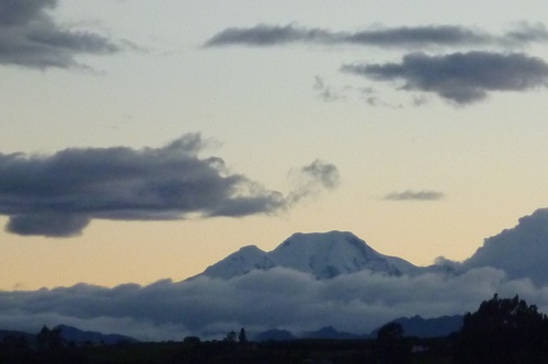 028 San Gabriel Snow Capped Mtn 28th Dec 2011 Cropped.jpg